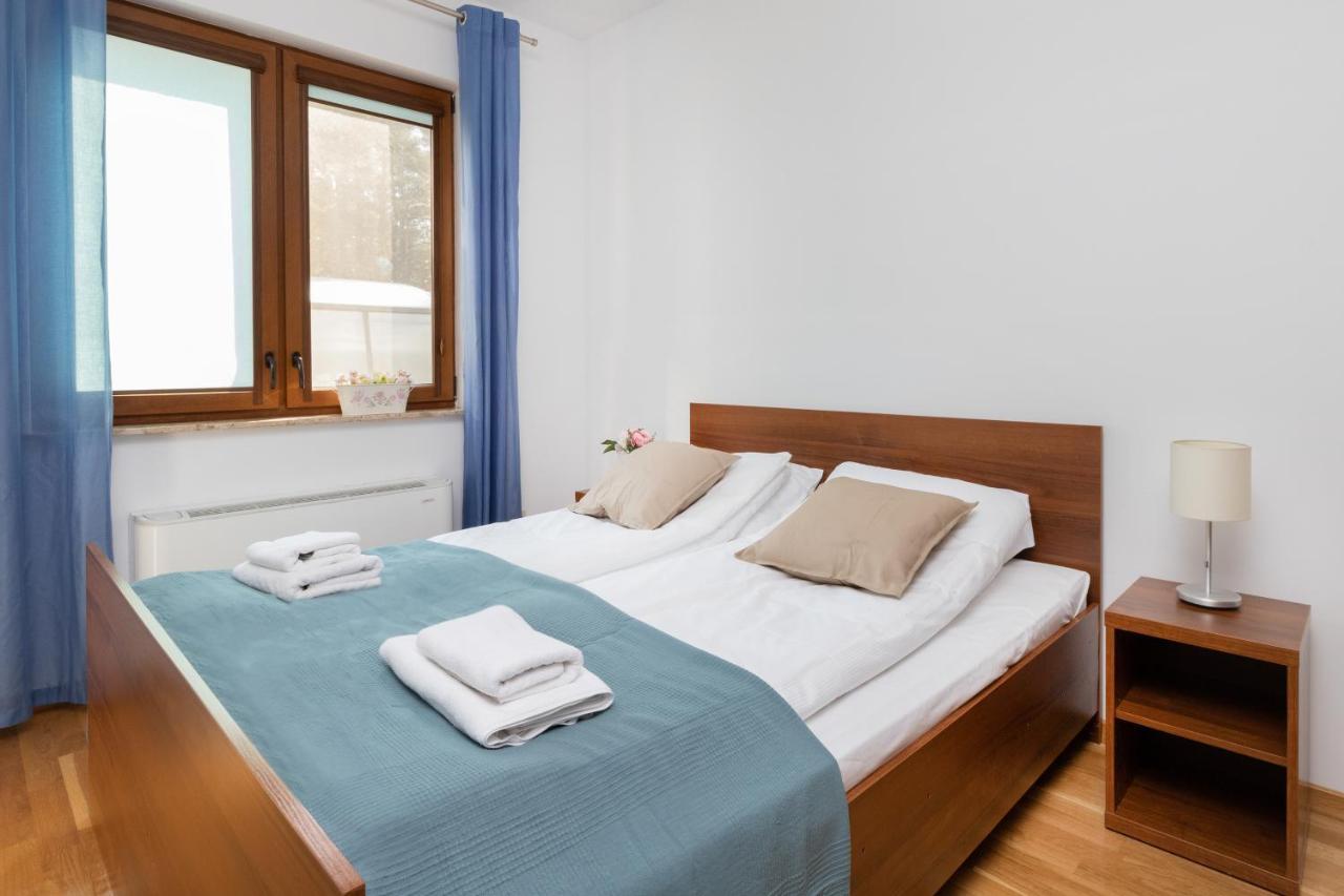 Villa 4 Pory Roku By Noclegi Renters Jastrzebia Gora Exterior photo